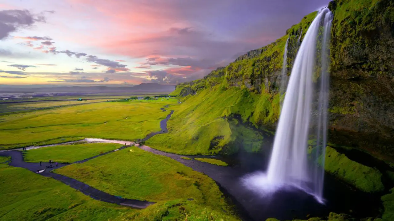 7 Best Places To Visit In Iceland 